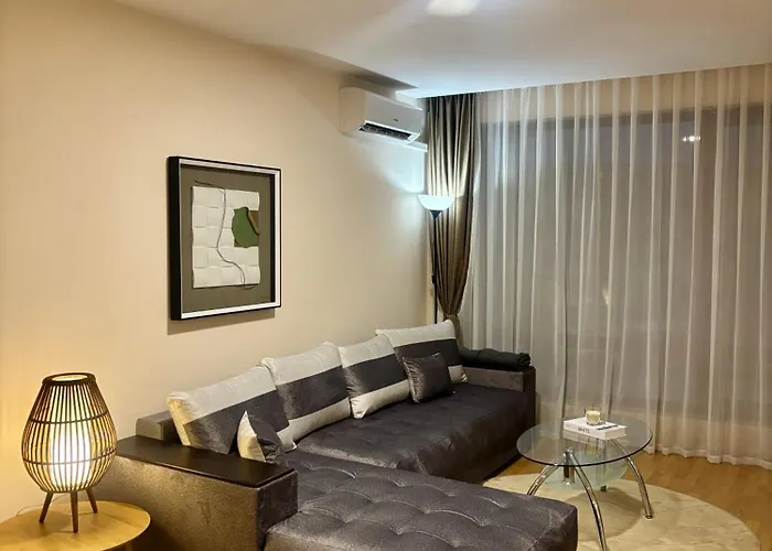 Luxury Premier * Szveti Vlasz