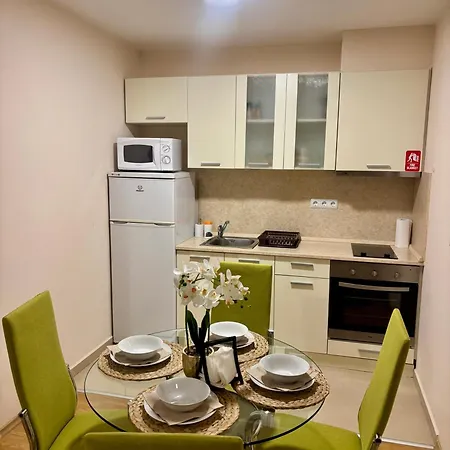 Luxury Premier Апартаменти